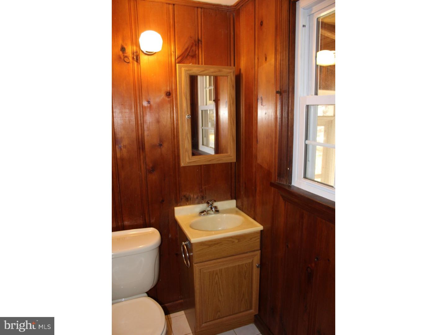 107 Dallas Road Willow Grove, PA 19090 - Photo 12 of 21 Gallery Image 12