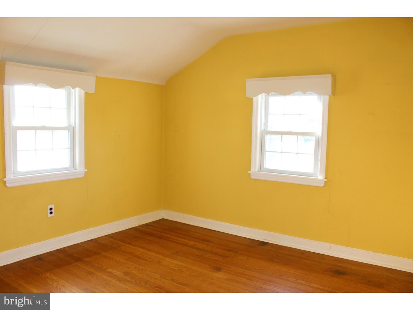 107 Dallas Road Willow Grove, PA 19090 - Photo 17 of 21 Gallery Image 17