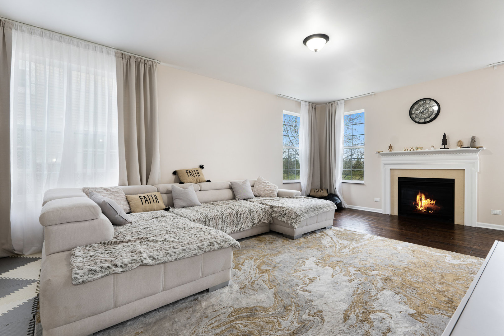 2899 Church Road Aurora, IL 60502 - Photo 6 of 45