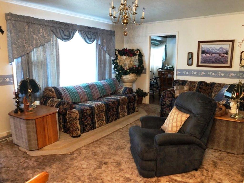 223 Dogwood Acres Road Hampton, TN 37658 - Photo 18 of 31 IMG_4931