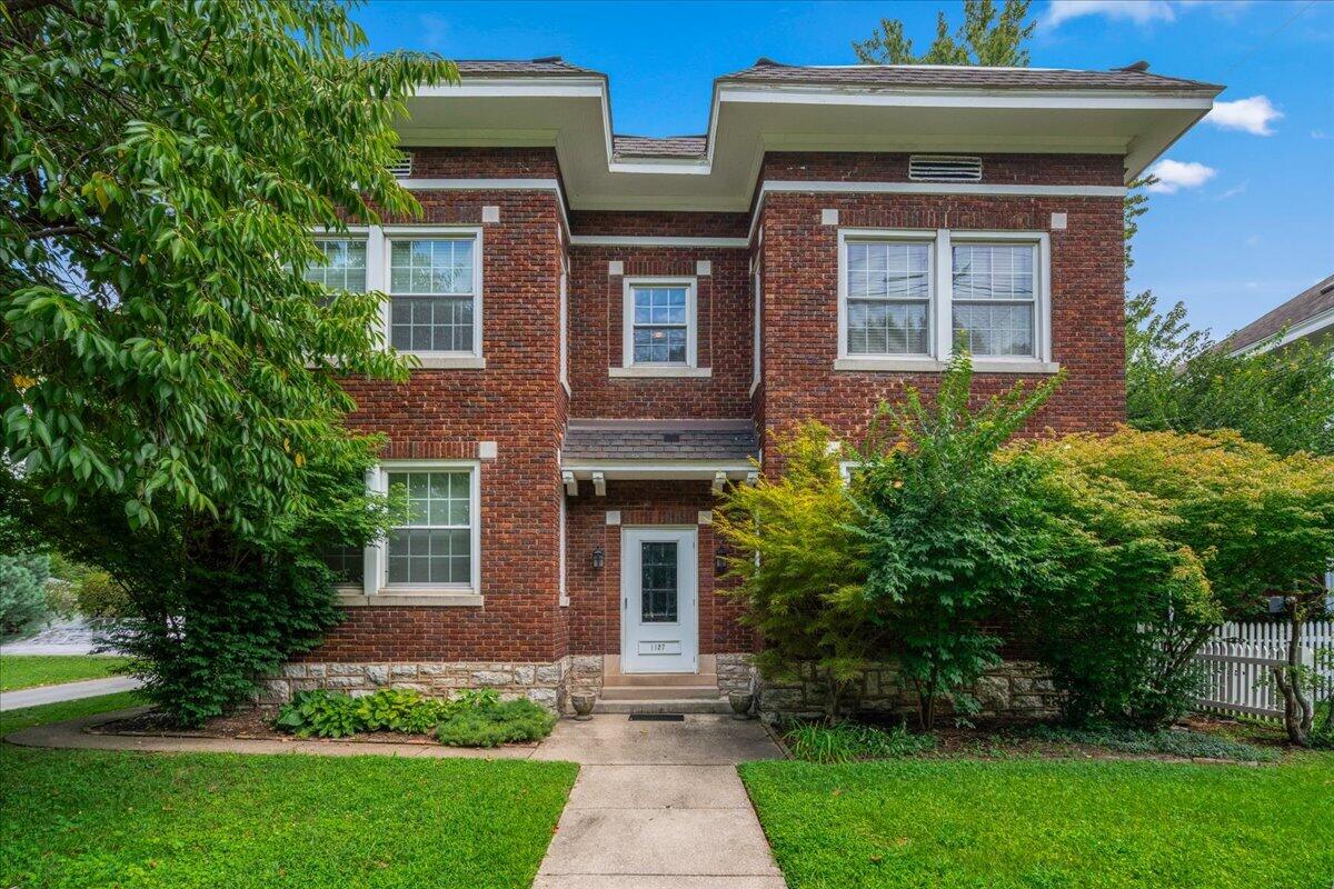 1127 Richmond Road, Unit 4 Lexington, KY 40502 - Photo 1 of 29 03-IVA04159