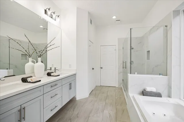 $650,000 | 3303 Vista Lake Drive, Sugar Land, TX 77478