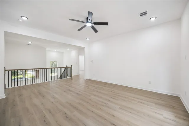 $650,000 | 3303 Vista Lake Drive, Sugar Land, TX 77478