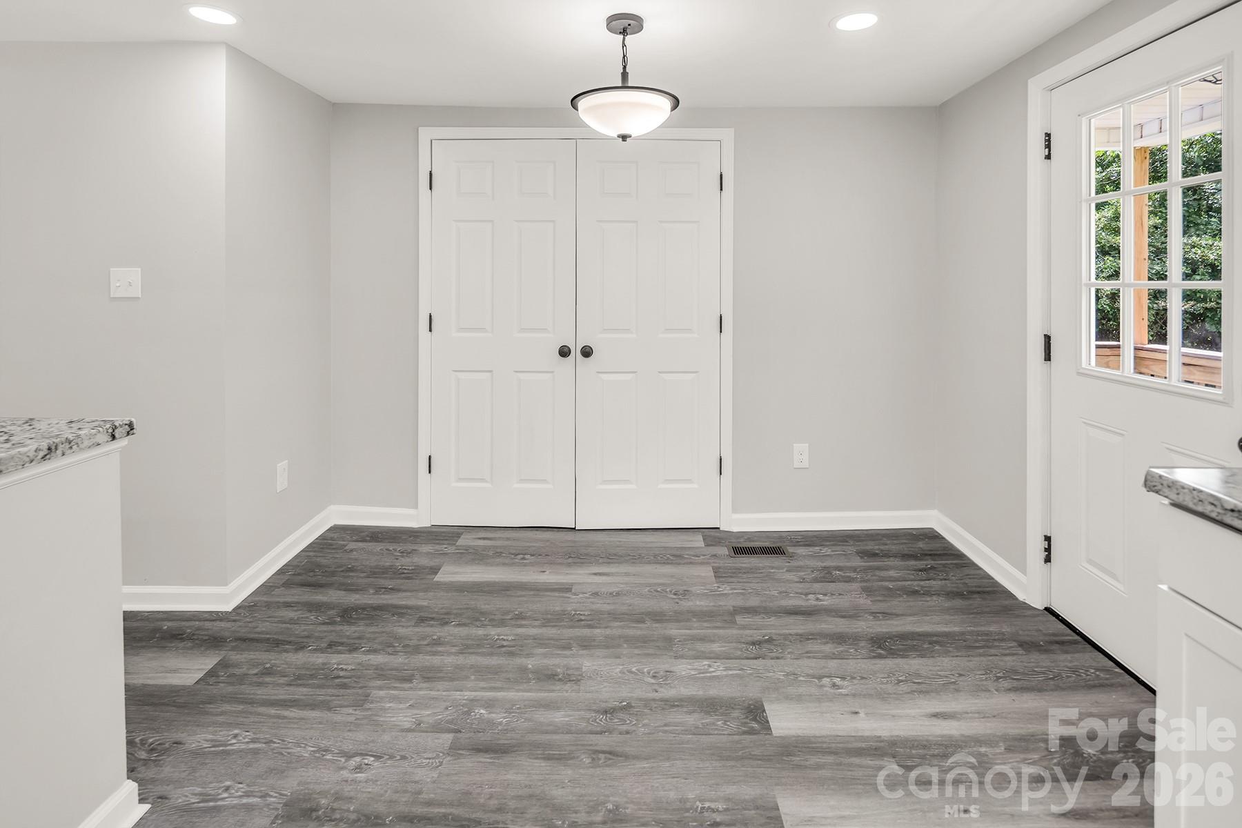 2091 Catawba River Road Fort Lawn, SC 29714 - Photo 15 of 37