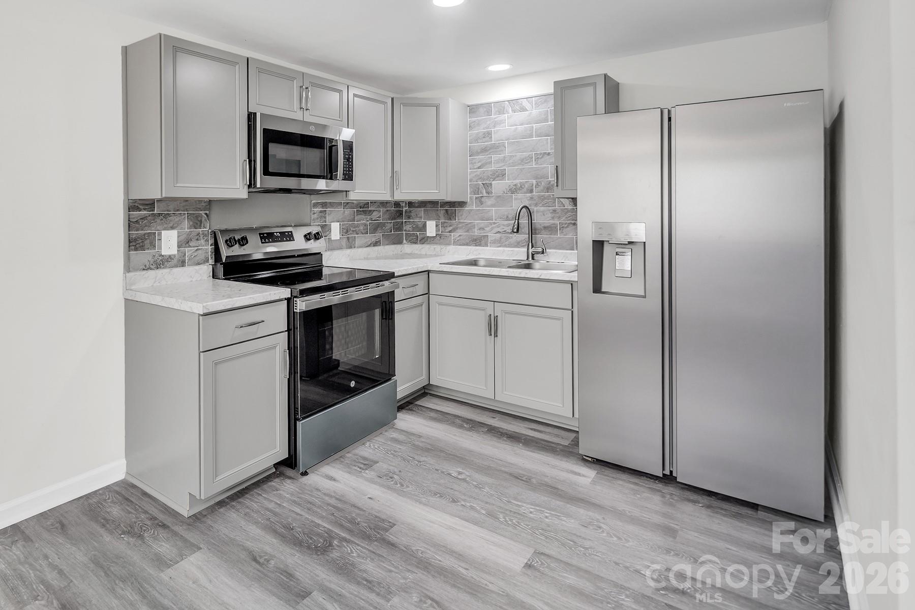 2091 Catawba River Road Fort Lawn, SC 29714 - Photo 29 of 37