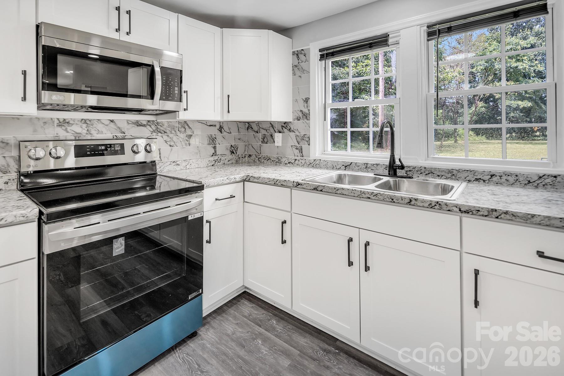 2091 Catawba River Road Fort Lawn, SC 29714 - Photo 30 of 37