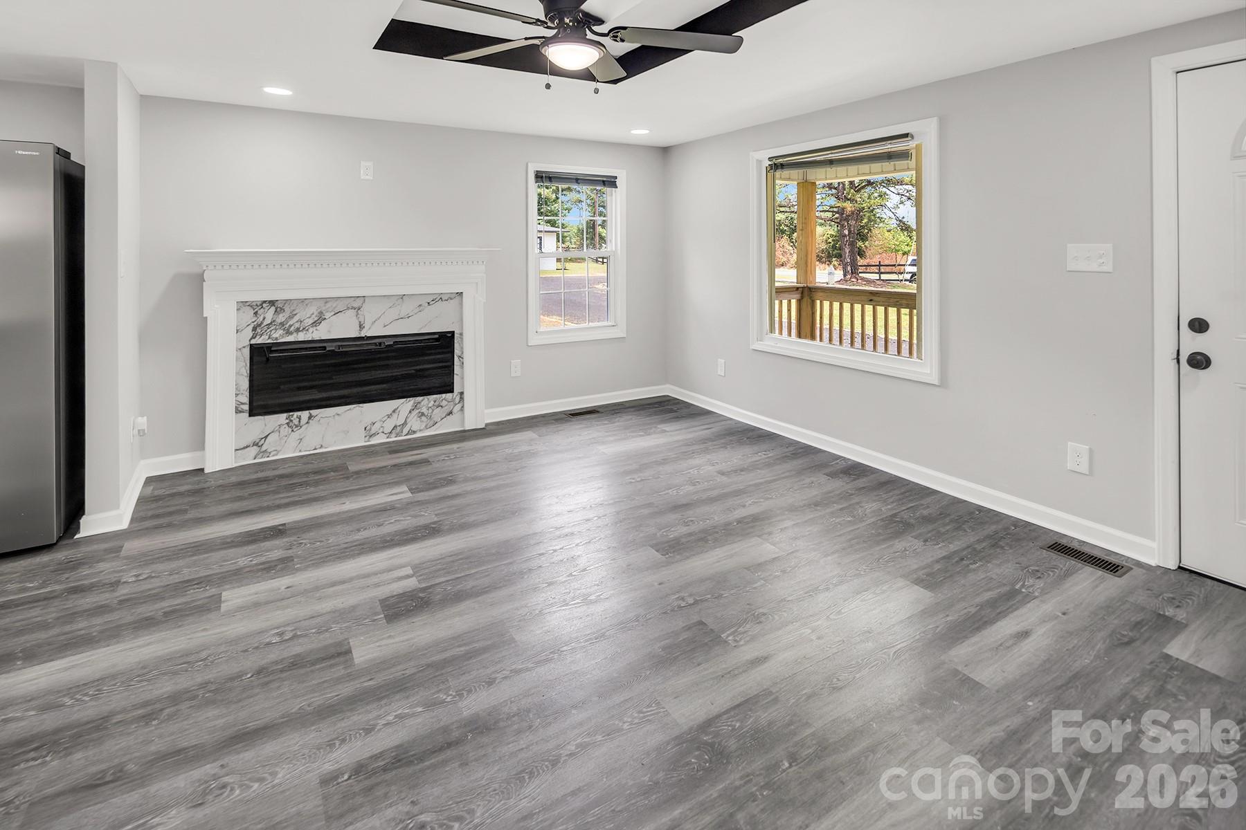 2091 Catawba River Road Fort Lawn, SC 29714 - Photo 6 of 37