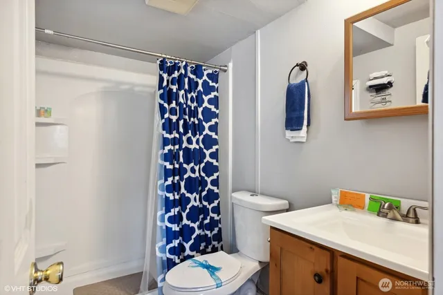 $1,300,000 | 21058 Highway 17, Soap Lake, WA 98851