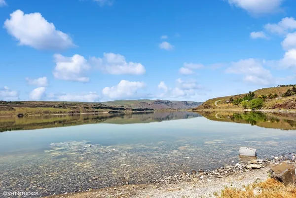 $1,300,000 | 21058 Highway 17, Soap Lake, WA 98851