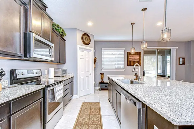 $650,000 | 1521 Banner Elk Street, Valrico, FL 33594