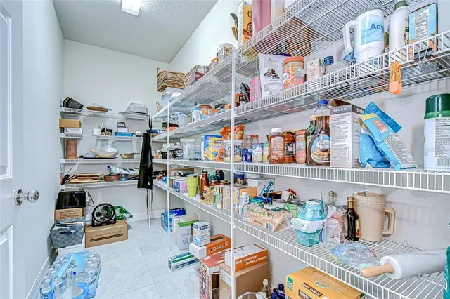 $650,000 | 1521 Banner Elk Street, Valrico, FL 33594