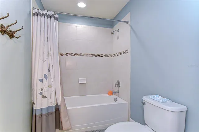 $650,000 | 1521 Banner Elk Street, Valrico, FL 33594