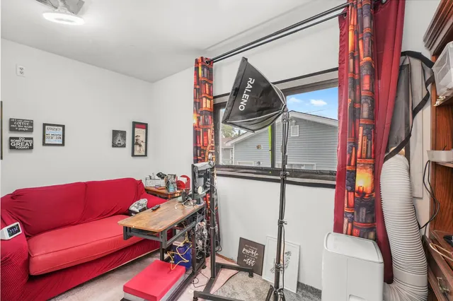 $260,000 | 12609 Maple Avenue, Blue Island, IL 60406