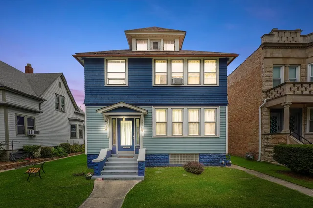 $260,000 | 12609 Maple Avenue, Blue Island, IL 60406