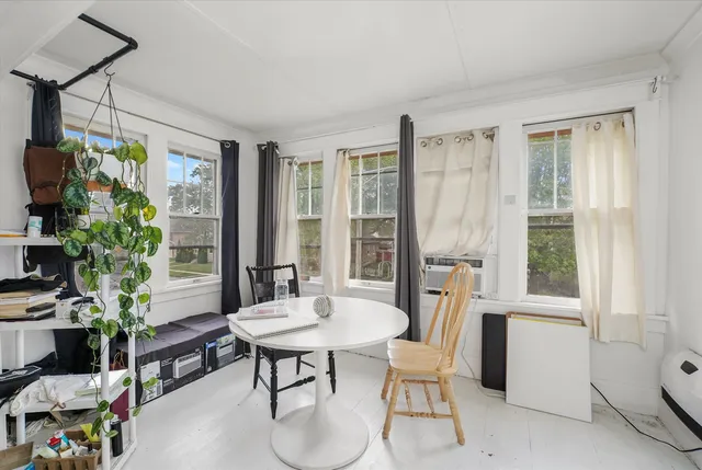 $260,000 | 12609 Maple Avenue, Blue Island, IL 60406