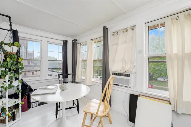 $260,000 | 12609 Maple Avenue, Blue Island, IL 60406