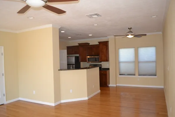 $3,200 | 1038 East 43rd Street, Unit B, Austin, TX 78751