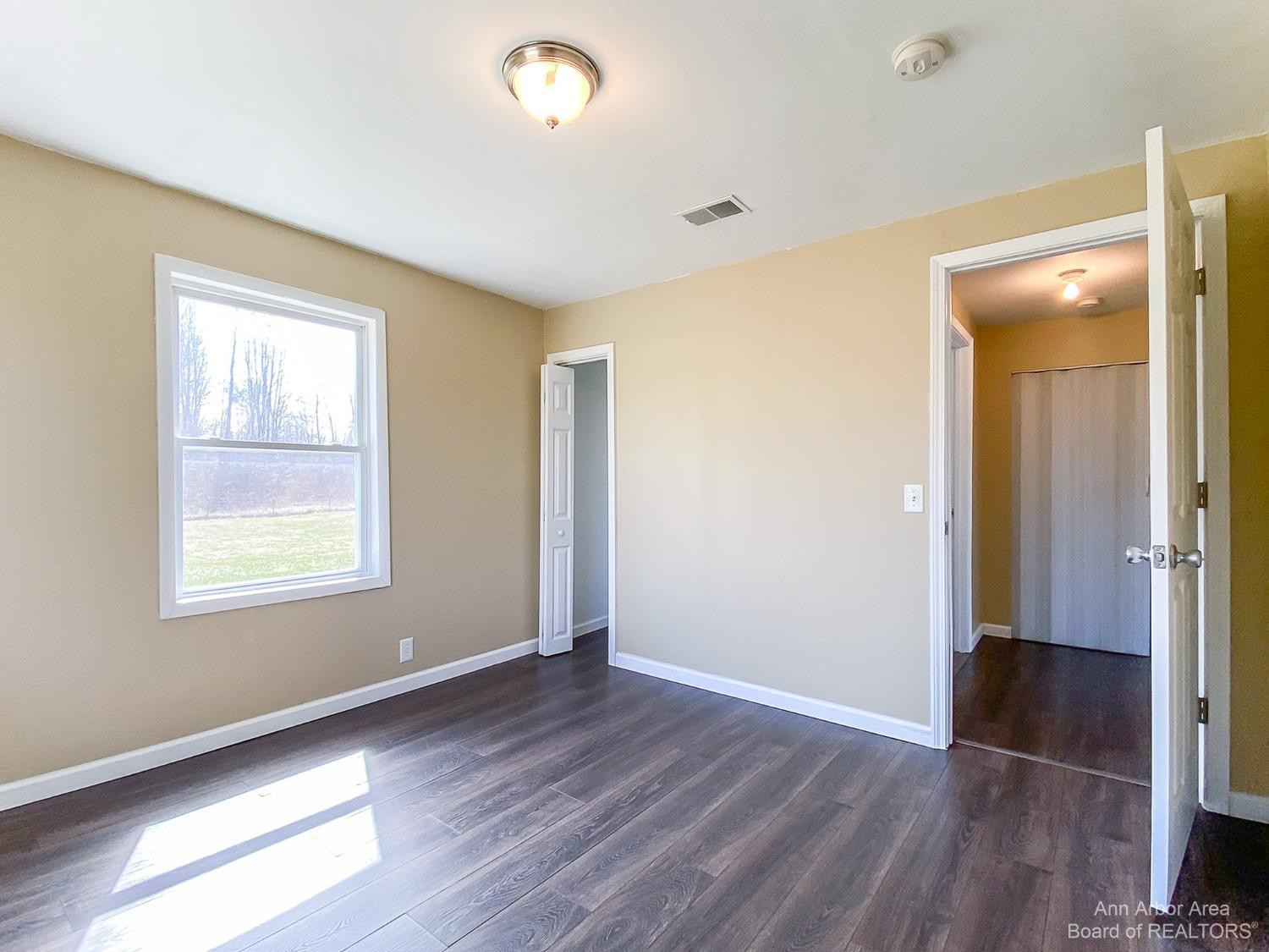 13941 Darling Road Milan, MI 48160 - Photo 13 of 28 Photo 13