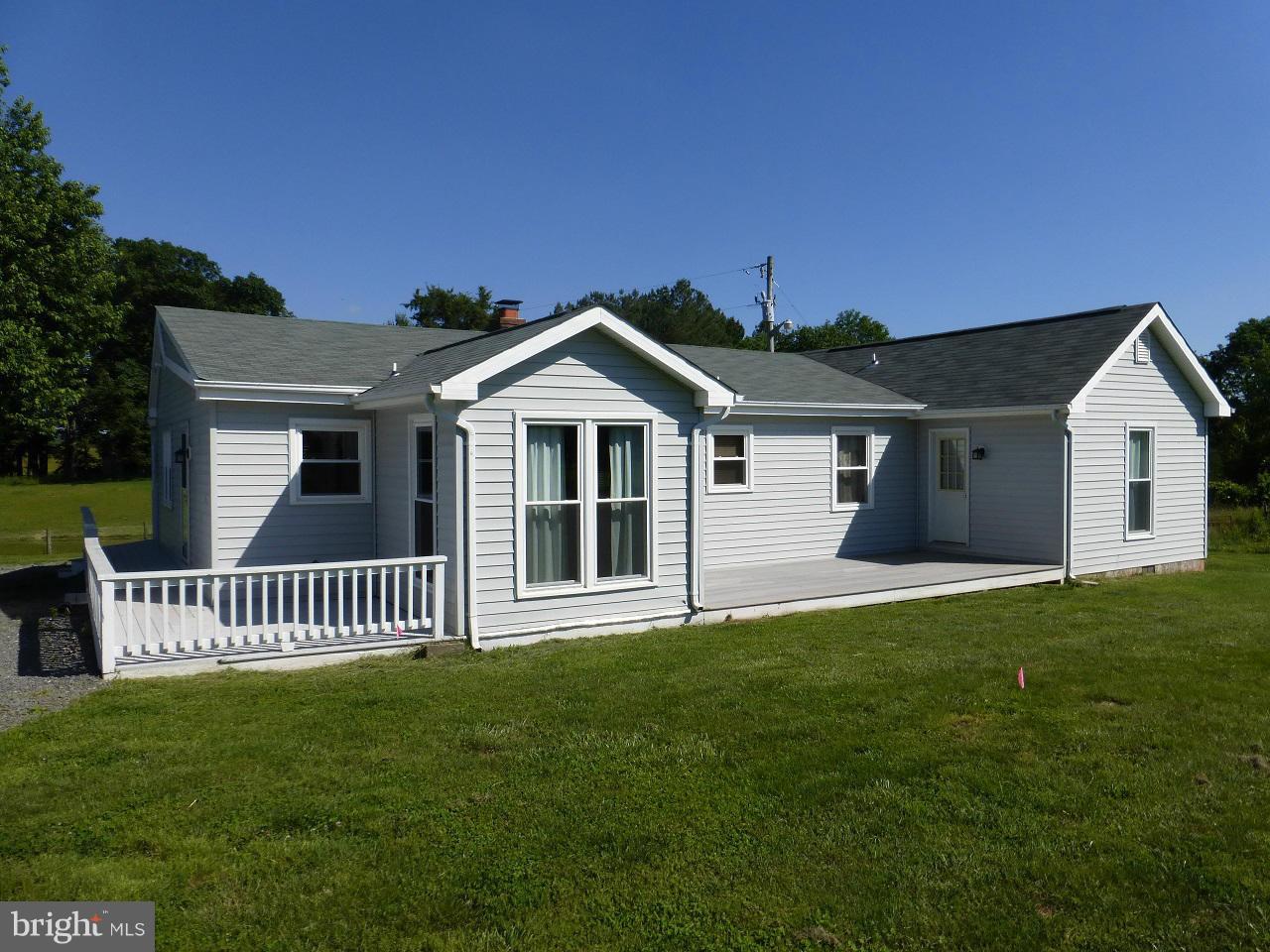 43881 Lost Corner Road Leesburg, VA 20176 - Photo 4 of 16 Deck