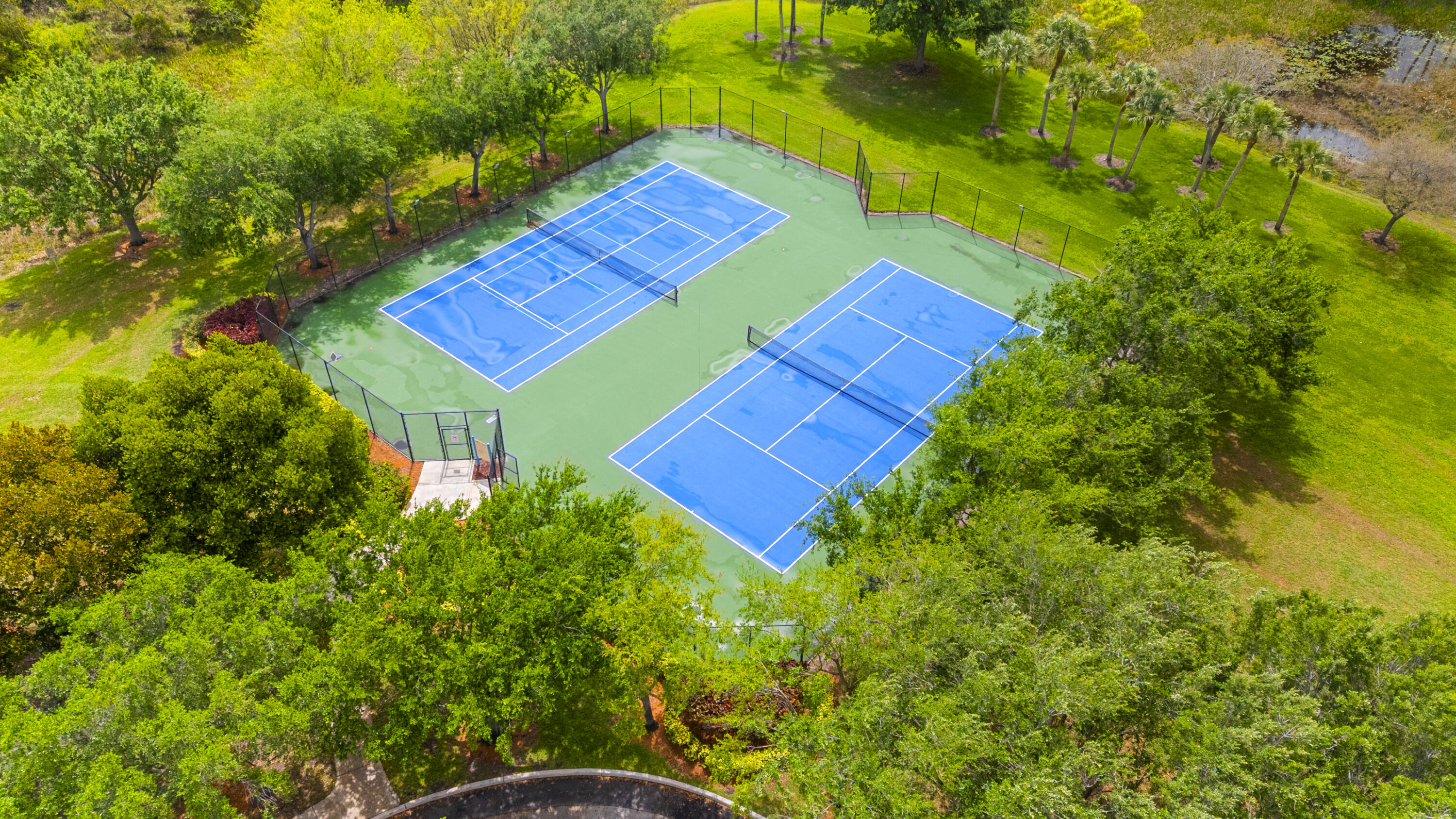 19389 Southwest 64th Street Pembroke Pines, FL 33332 - Photo 52 of 61 Tennis Courts