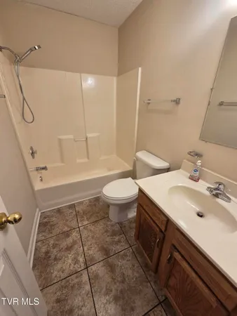 $850 | 2818 Plymouth Road, Unit 9, Johnson City, TN 37601