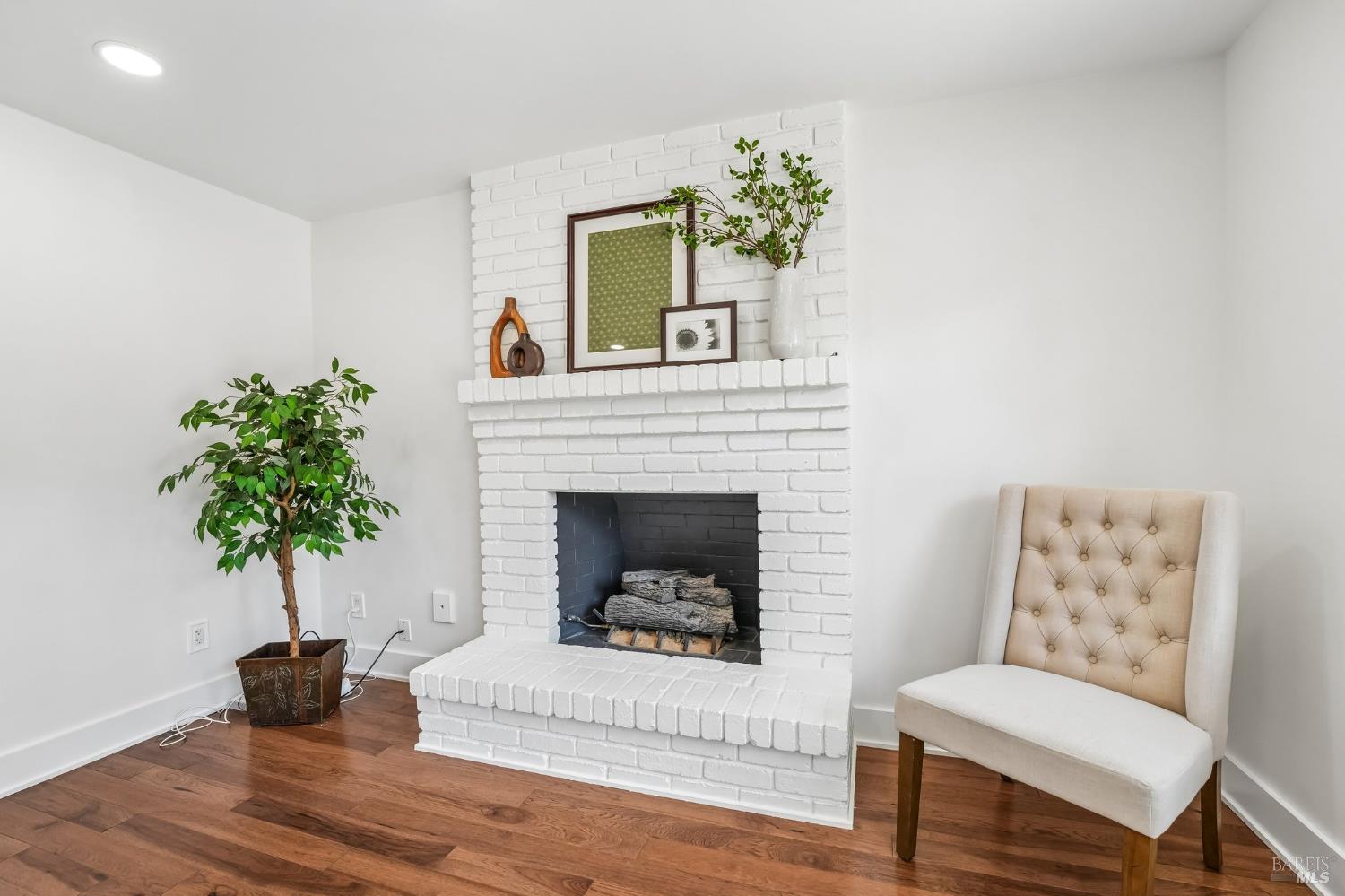 5430 Spain Avenue Santa Rosa, CA 95409 - Photo 17 of 32