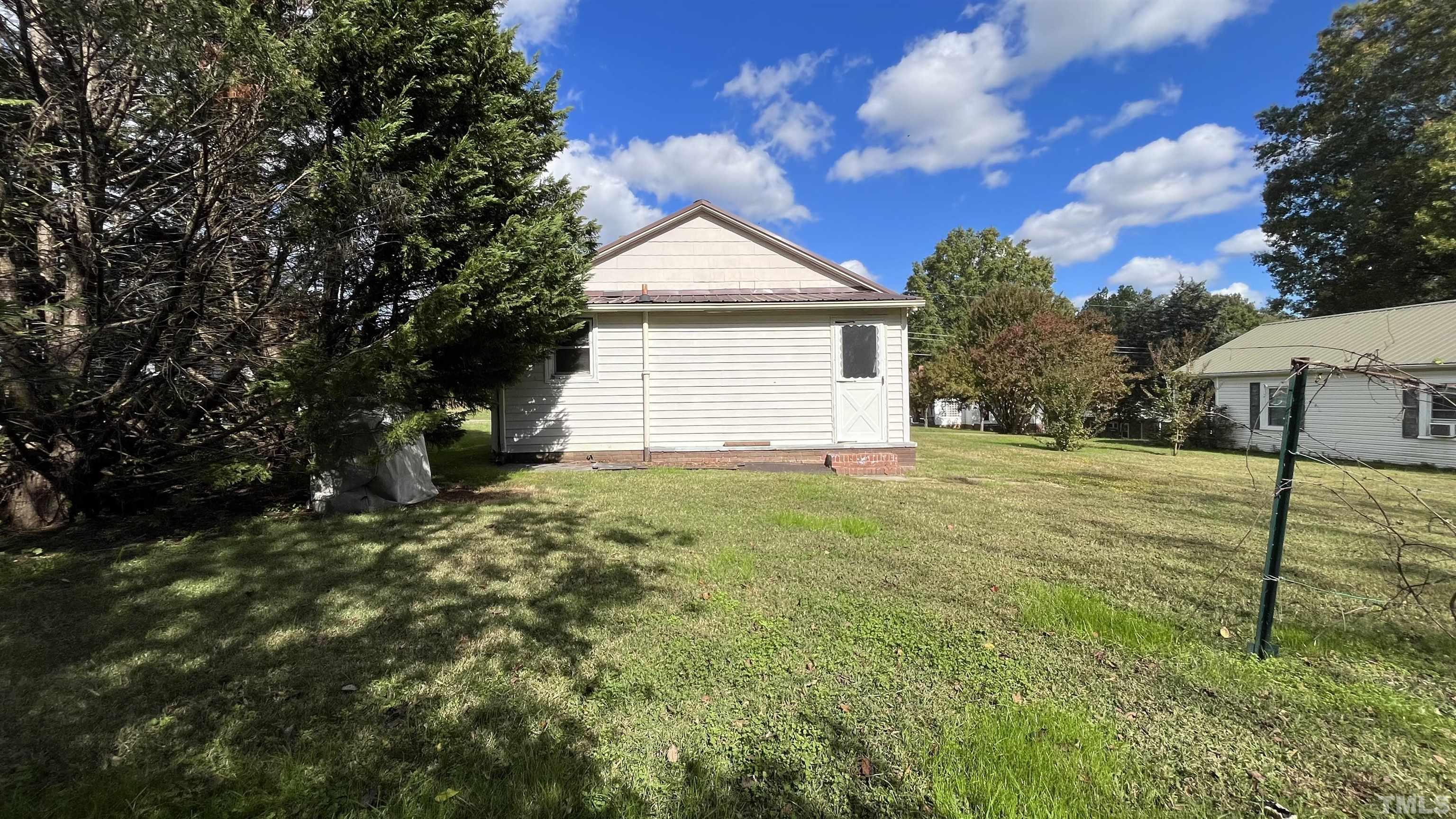 143 Clayton Street Roxboro, NC 27573 - Photo 20 of 27 Gallery Image 20