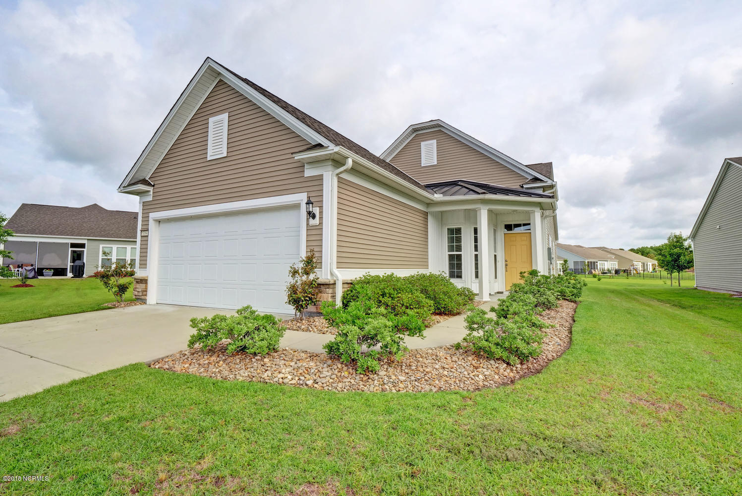 5194 Windlass Road Southport, NC 28461 - Photo 1 of 30 5194 Windlass Rd Southport NC-large-001-