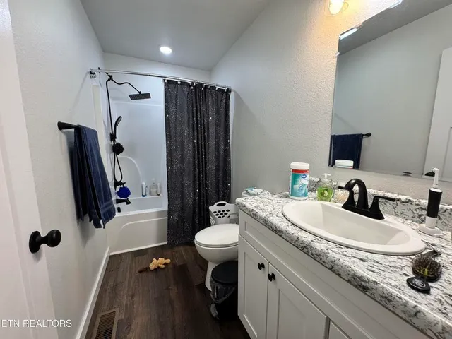 $349,900 | 1353 Roy Owens Road, Jamestown, TN 38556