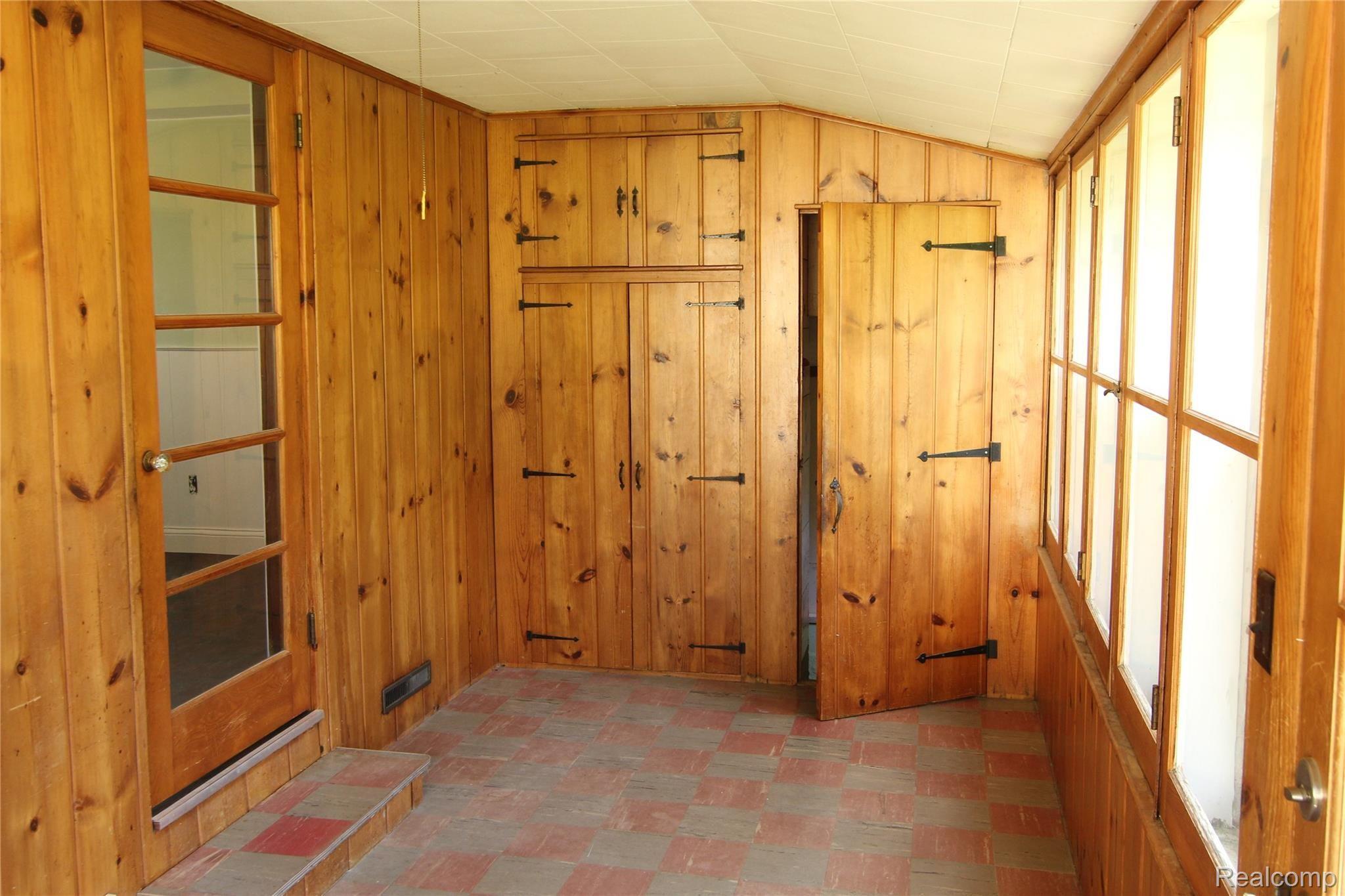 8329 Tubspring Road Almont, MI 48003 - Photo 33 of 37 IMG_1830.JPG