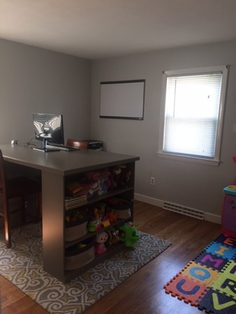 31 Spring View Drive Lynn, MA 01904 - Photo 10 of 12