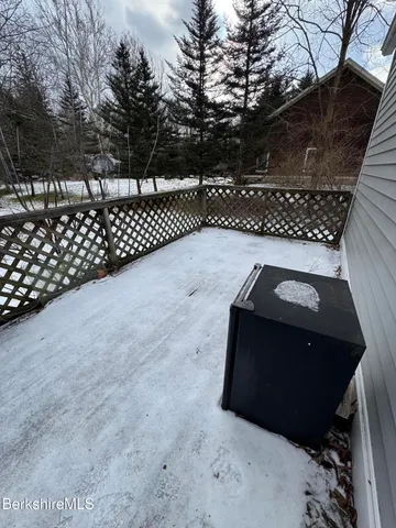 a view of outdoor space