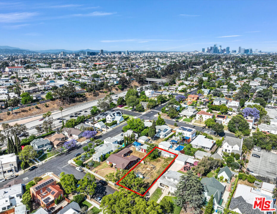 2516 13th Avenue Los Angeles, CA 90018 - Photo 4 of 7 an aerial view of a city