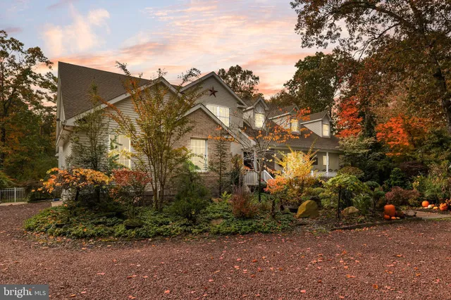 $975,000 | 73 Flyatt Road, Shamong, NJ 08088