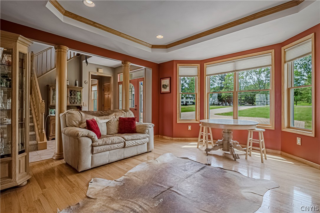 8925 Tibbitts Road New Hartford, NY 13413 - Photo 10 of 49
