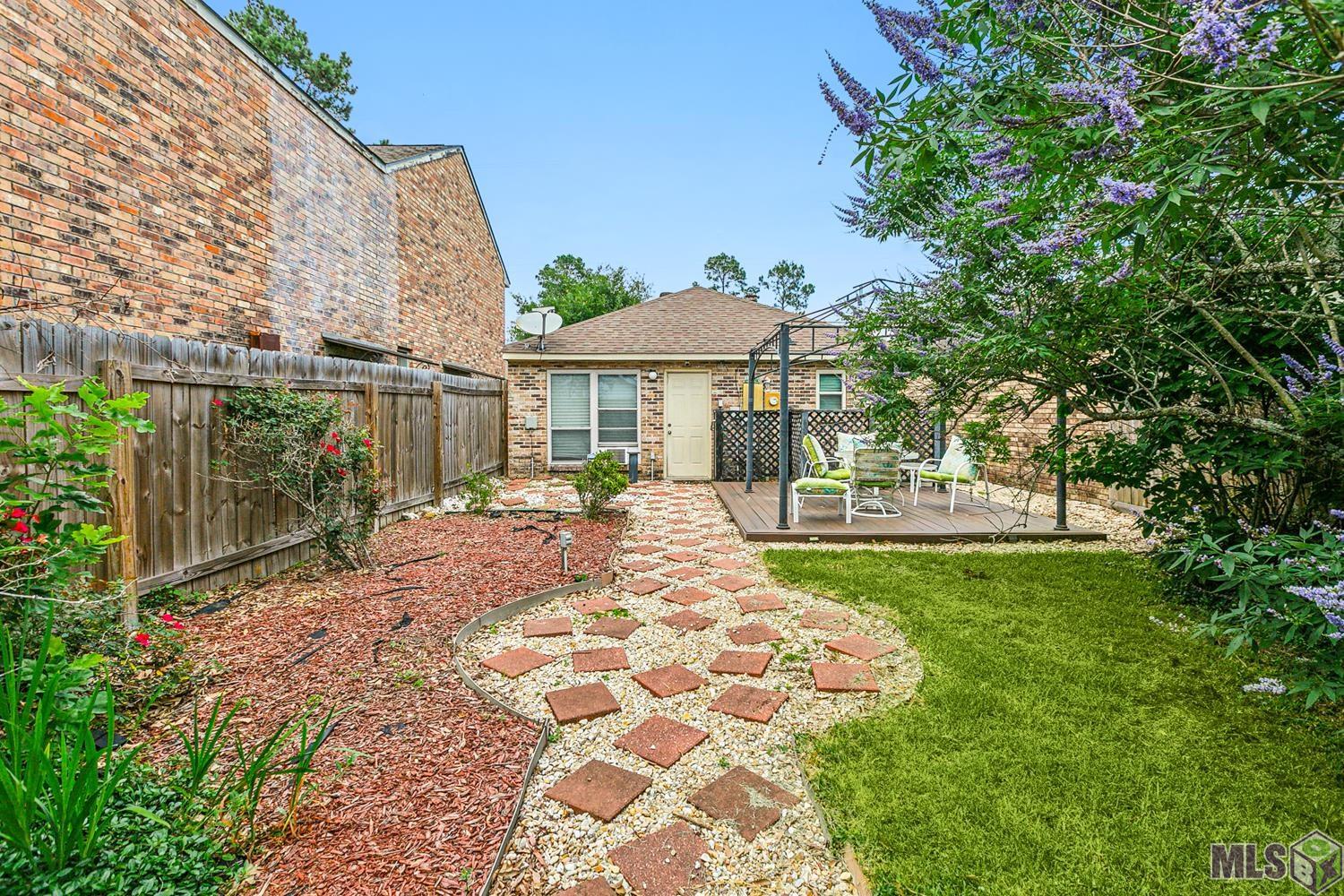 1847 Stonegate Court Baton Rouge, LA 70815 - Photo 12 of 12 Gallery Image 12