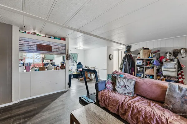 $550,000 | 17567 Hollow Road, Caldwell, ID 83607