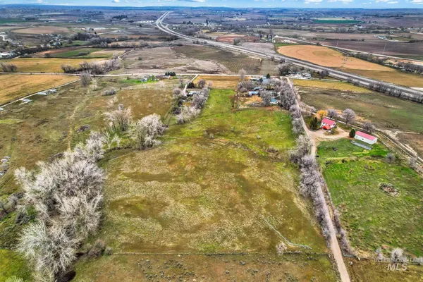 $550,000 | 17567 Hollow Road, Caldwell, ID 83607