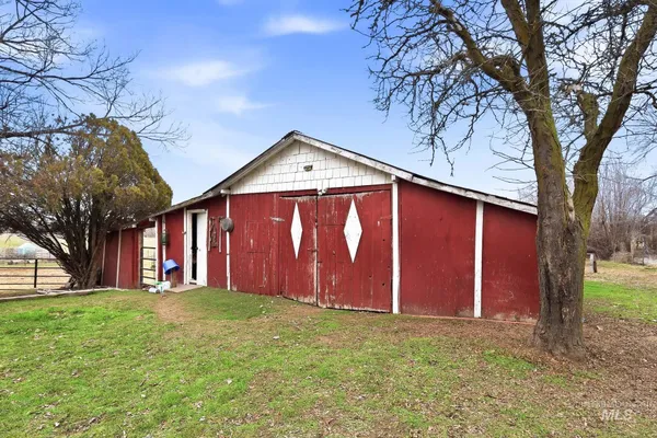 $550,000 | 17567 Hollow Road, Caldwell, ID 83607