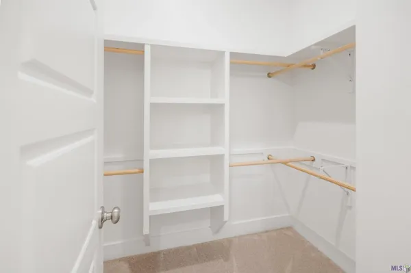 $2,250 | 9664 Creekview Drive, Baton Rouge, LA 70836