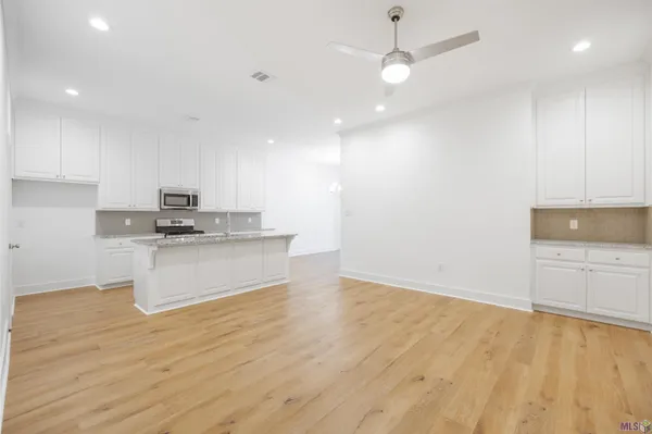 $2,250 | 9664 Creekview Drive, Baton Rouge, LA 70836