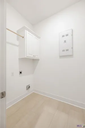 $2,250 | 9664 Creekview Drive, Baton Rouge, LA 70836