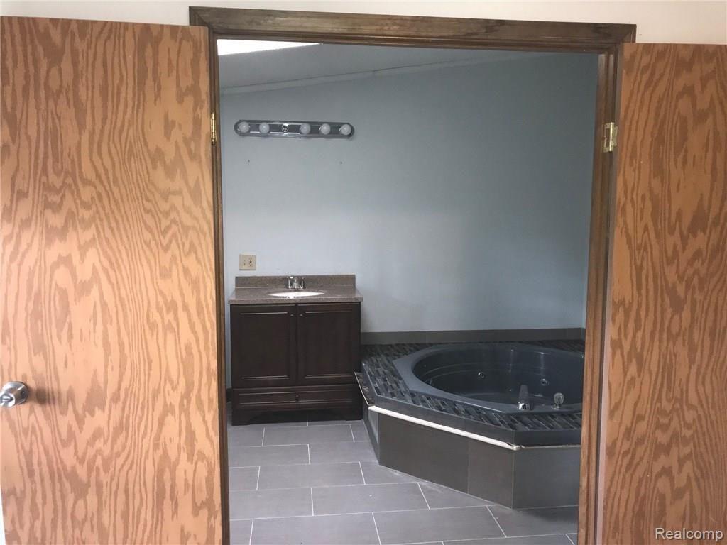 46365 Bemis Road Belleville, MI 48111 - Photo 17 of 18