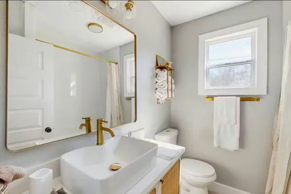 $245,900 | 3241 Reeves Street, Houston, TX 77004
