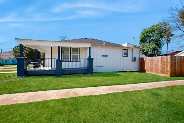$245,900 | 3241 Reeves Street, Houston, TX 77004