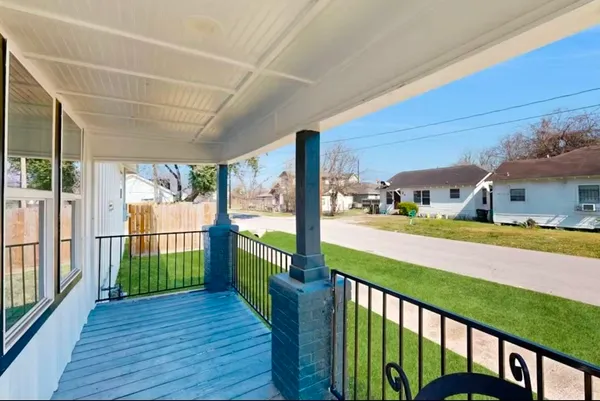 $245,900 | 3241 Reeves Street, Houston, TX 77004