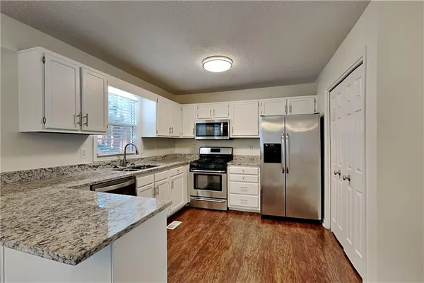 $1,990 | 162 Kipling Drive, Dallas, GA 30132