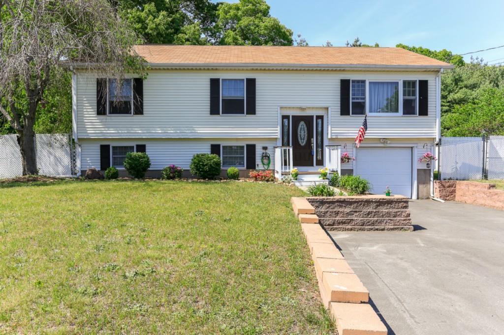 75 Benjamin Road East Haven, CT 06513 - Photo 1 of 1 Exterior Front