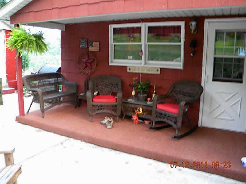 1275 Old State Road Apollo, PA 15613 - Photo 20 of 22 Patio/Deck.