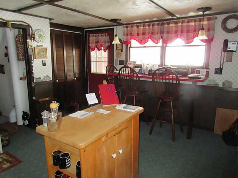 1275 Old State Road Apollo, PA 15613 - Photo 6 of 22 Kitchen.